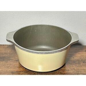 Vintage Club Classic 5 Quart Gold Stock Pot Cast Aluminum No Lid